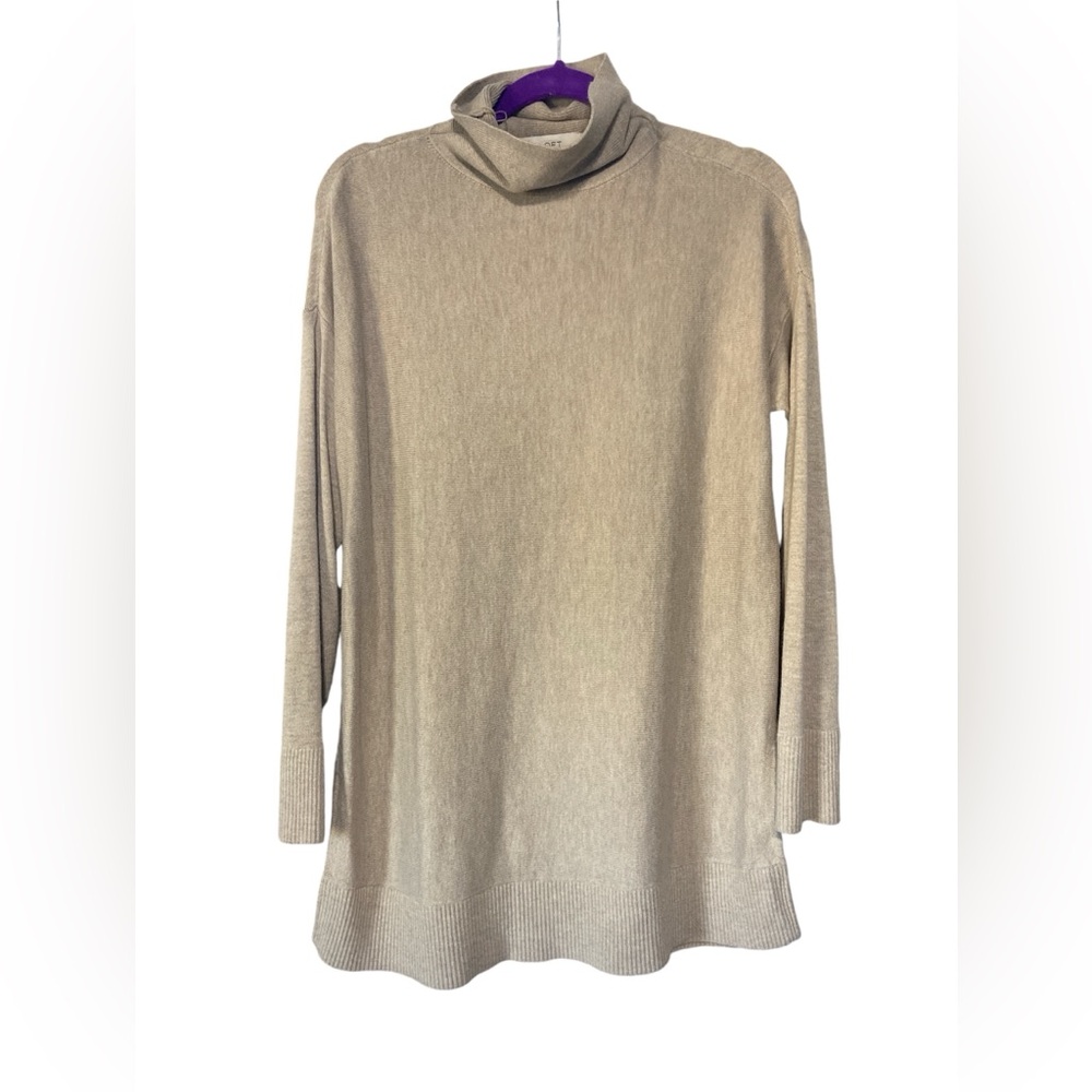 Ann Taylor LOFT Womens Sweater Size M Beige Turtleneck Long Sleeve Acrylic